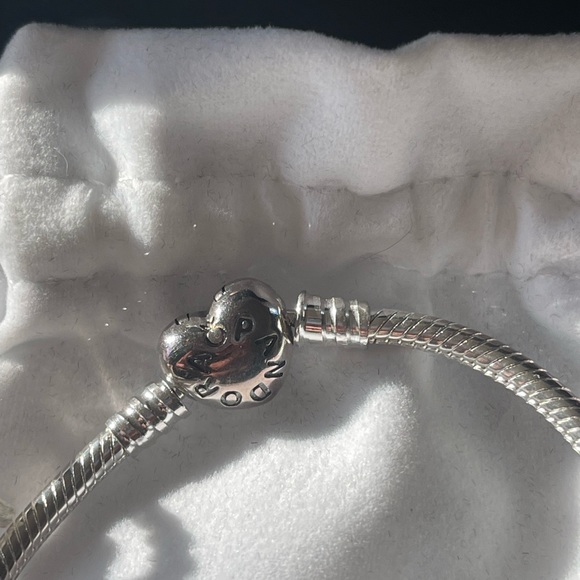 6.6 mm pandora charm heart bracelet Brand new silver in color. - Picture 2 of 4